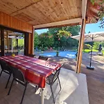 Spacieuse Avec Piscine, Et Hammam - Fr-1-589-721 Anould