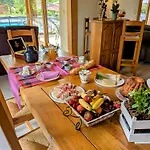 Spacieuse Avec Piscine, Et Hammam - Fr-1-589-721