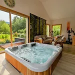 Bed & Breakfast Spacieuse Avec Piscine, Et Hammam - Fr-1-589-721