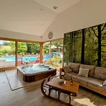 Spacieuse Avec Piscine, Et Hammam - Fr-1-589-721 3* Anould