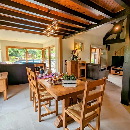 Bed & Breakfast Spacieuse Avec Piscine, Et Hammam 3*