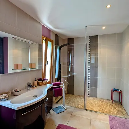 Spacieuse Avec Piscine, Et Hammam - Fr-1-589-721 Panzió Anould