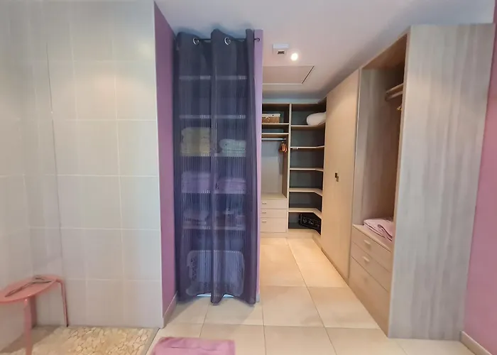 Spacieuse Avec Piscine, Et Hammam - Fr-1-589-721 Отель типа 